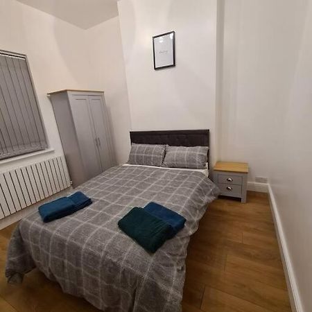 Luxury One Bedroom Flat London Exteriör bild