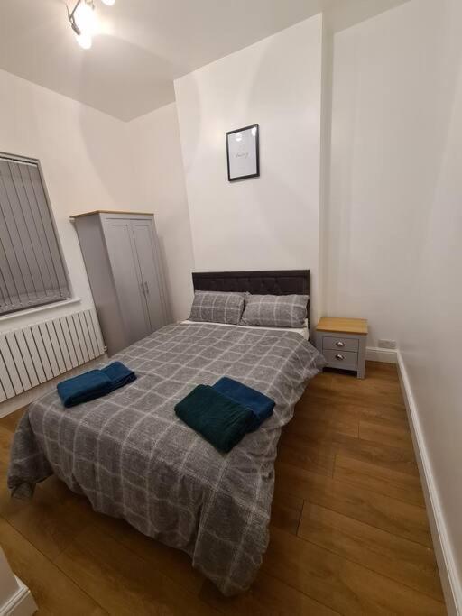 Luxury One Bedroom Flat London Exteriör bild