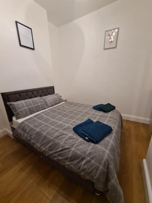 Luxury One Bedroom Flat London Exteriör bild